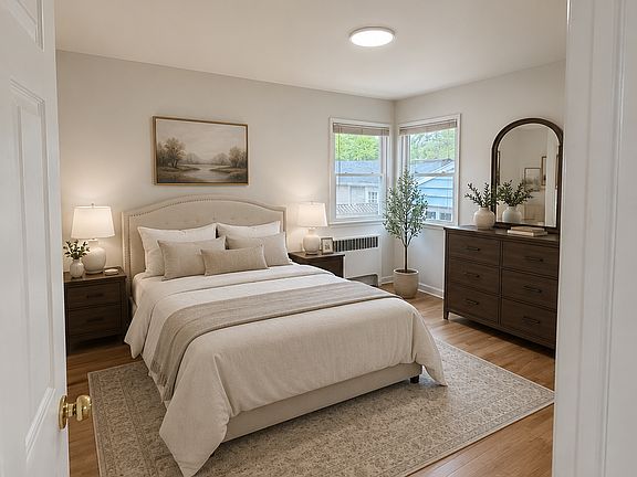 5th image of 512 Nassau Blvd #1A