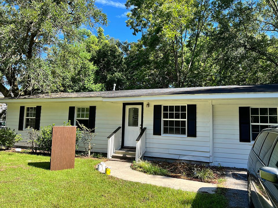 Exterior Front of Home