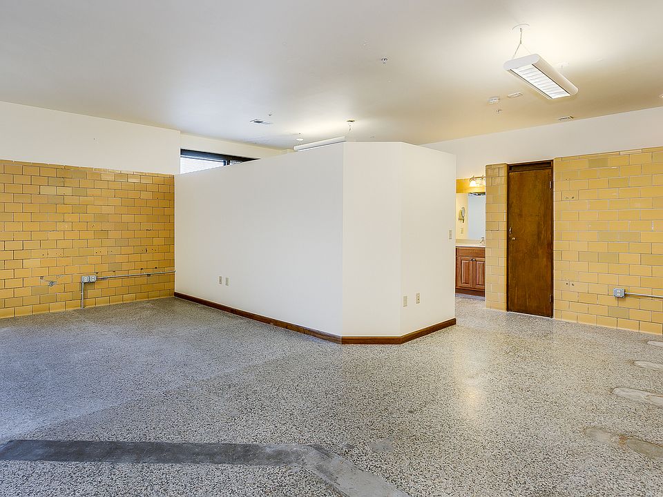 1st image of 1220 E Kellogg St #110