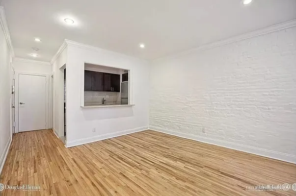 Rented by Douglas Elliman | media 4