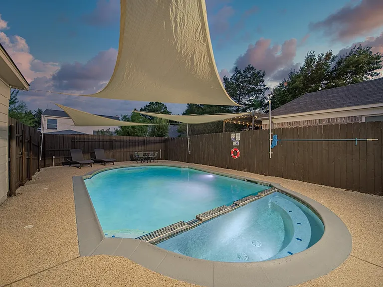 843 Sonora Ln — Photo 45