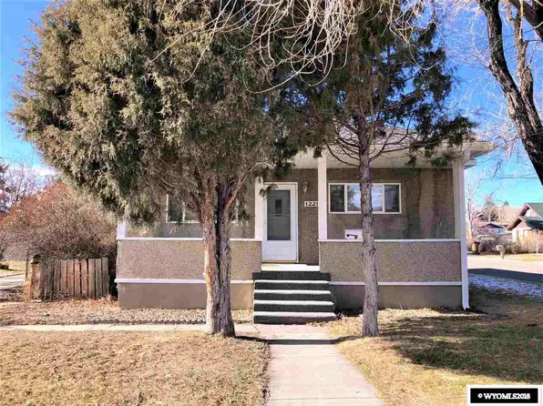1221 Sage Ave, Kemmerer, WY 83101