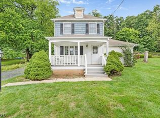 2097 Washington Valley Rd, Martinsville, NJ 08836