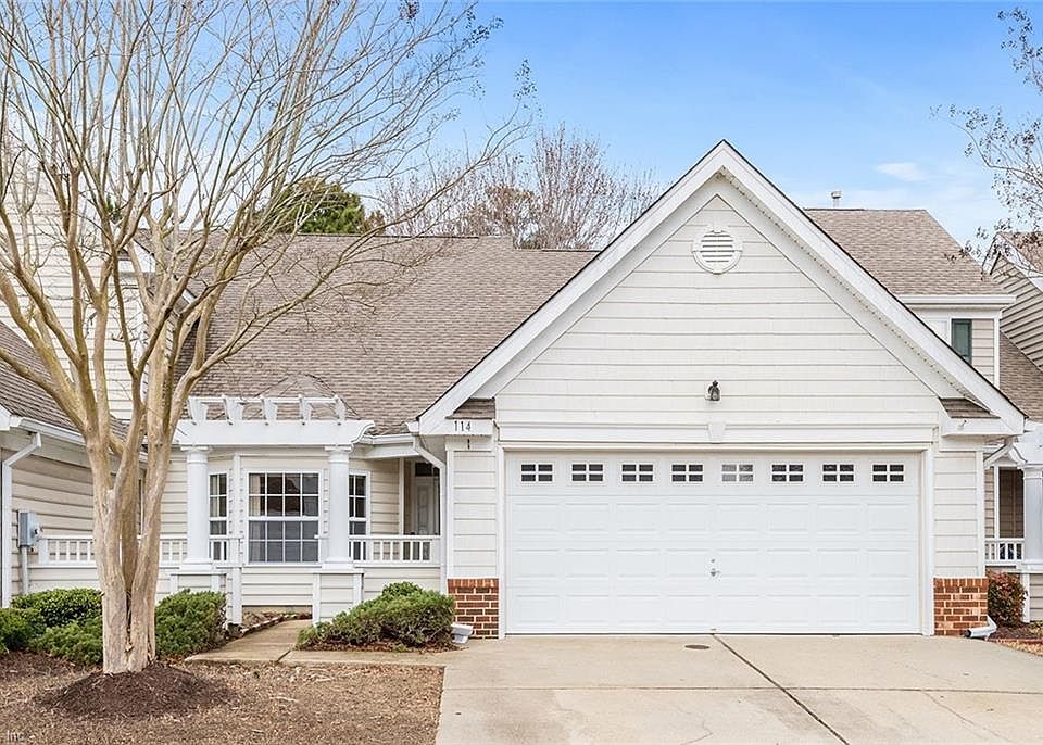 1st image of 114 Lands End Ln