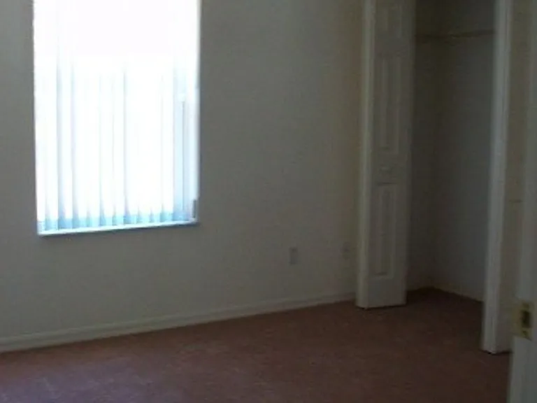 1471 E Saint James Loop — Photo 8
