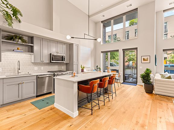 3rd image of 205 Park Ave #102
