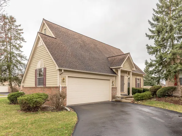 4250 Boulder Pond Dr, Ann Arbor, MI 48108
