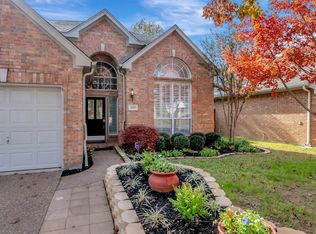 2429 Folkstone Way, Bedford, TX 76021