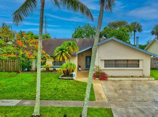 9206 Gettysburg Rd, Boca Raton, FL 33434