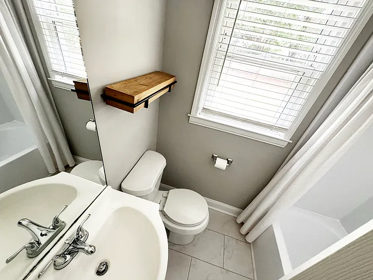 622 Rosemont Ave — Photo 7