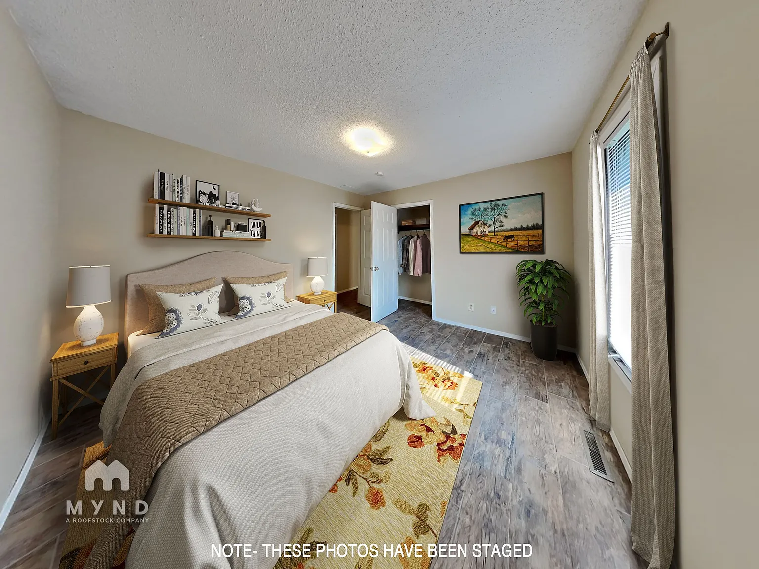 3 bed, 2.0 bath, 1490 sqft, $1,449 — Photo 3