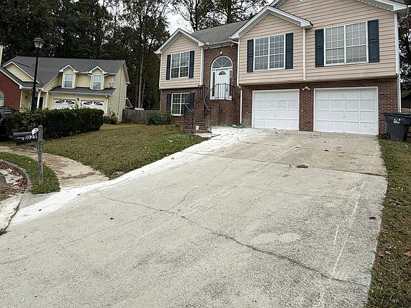 2nd image of 1025 Eagle Pointe Dr