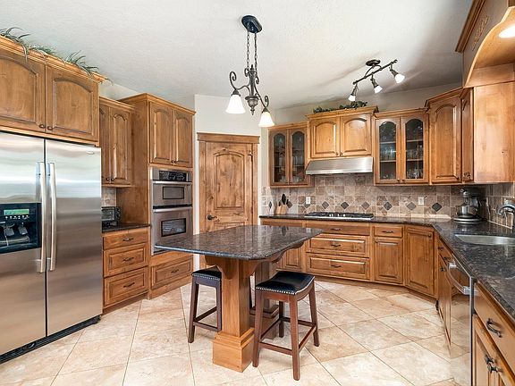 2nd image of 21800 E Mullan Ln