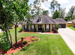 611 Whitney Dr, Slidell, LA 70461