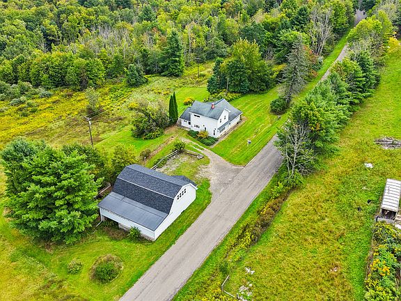 3rd image of 164 Smith Rd