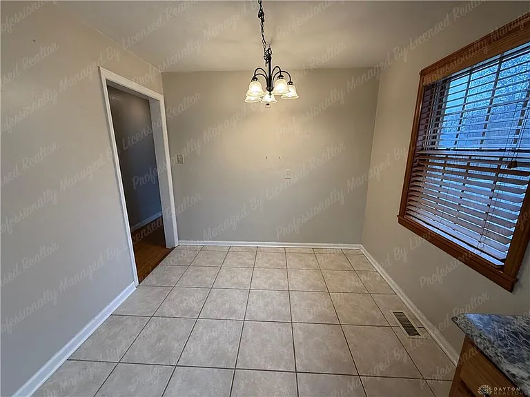 217 Wolf Ave — Photo 11