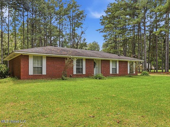 2nd image of 7905 Clifton Hillsboro Rd