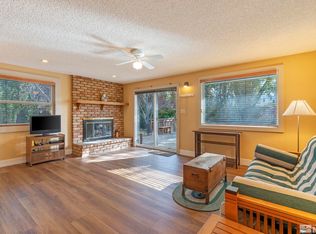 3050 Chavez Dr, Reno, NV 89502