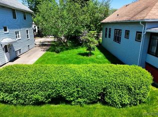 40 Drexel Rd #18, Buffalo, NY 14214