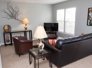 1026 Royal Dr, Canonsburg, PA
