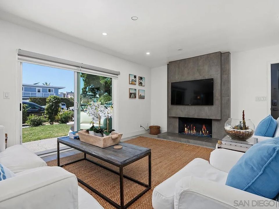 1st image of 1847 Coast Blvd