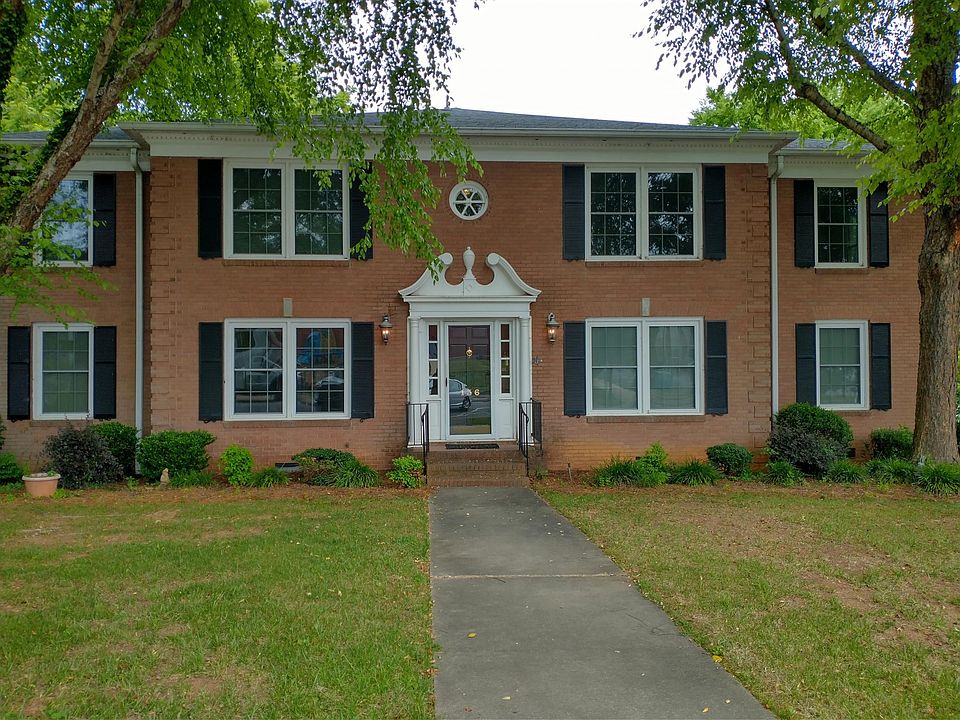 136 N. Third St.