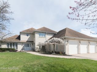 4N383 8th Ave, Addison, IL 60101