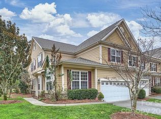 1050 Silver Gull Dr, Tega Cay, SC 29708