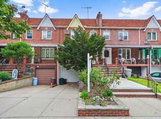 7722 85th St, Ridgewood, NY 11385