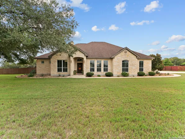 133 Vintage Ranch Cir, La Vernia, TX 78121