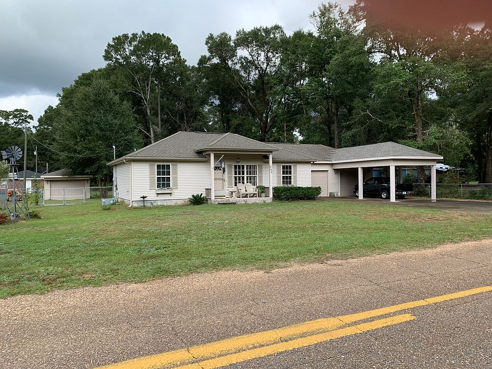 2nd image of 483 2nd Ave