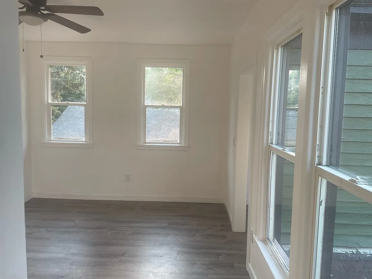1 bed, $945 — Photo 4