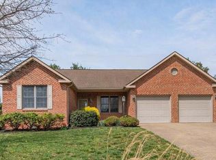 203 Brandylion Dr, Stephens City, VA 22655