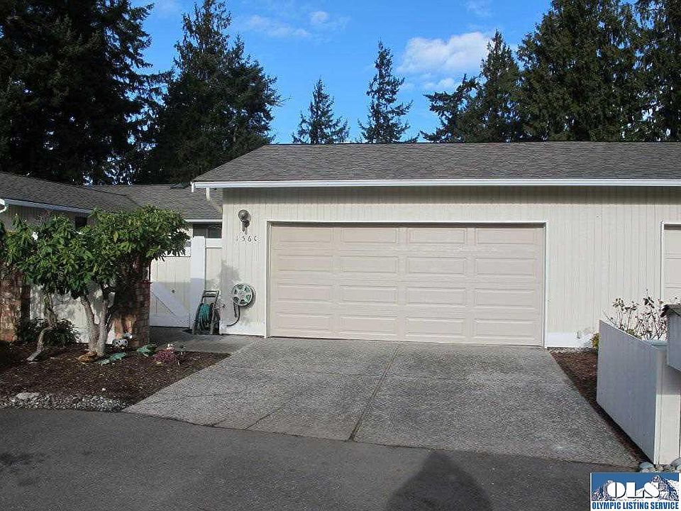 1st image of 156 Hilltop Dr