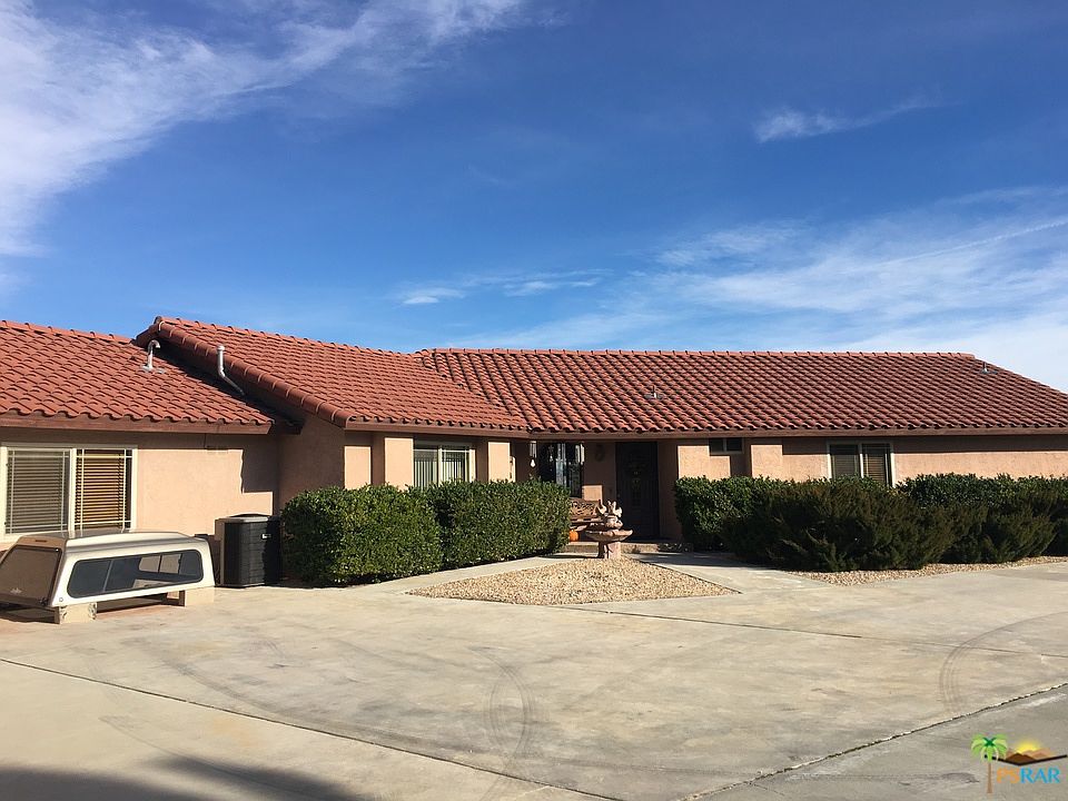 1st image of 56630 Bear Ct
