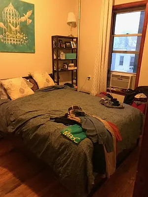 Rented by Aamen Realty | media 8