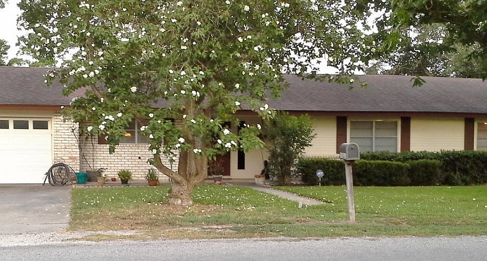 For Sale: 5320 County Road 2161, Odem, TX 78370