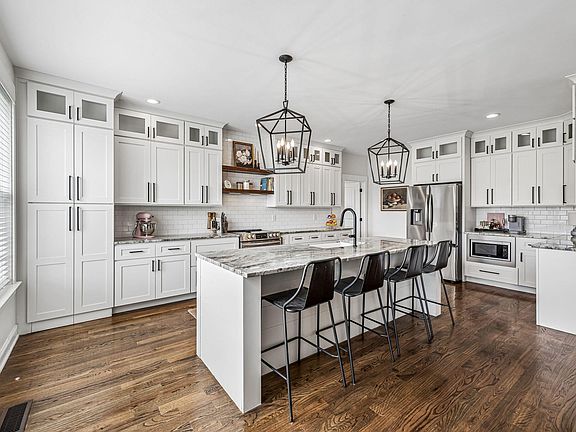 2nd image of 9215 Sir Charles Ct