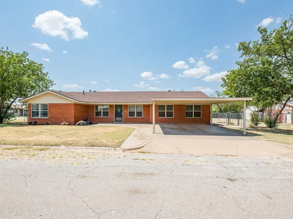 301 N Pecan St, Holliday, TX 76366