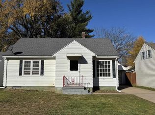 930 Ross Ave, Wausau, WI 54403