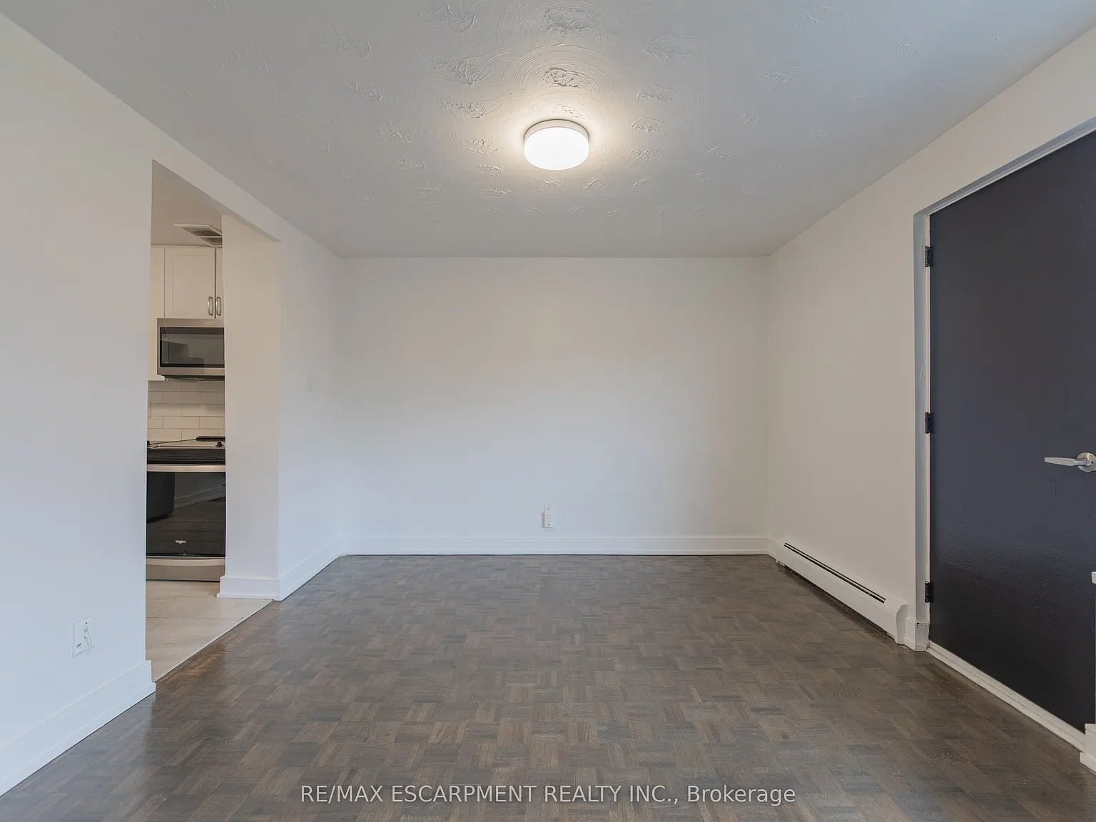 1 bed, $1,649 — Photo 4