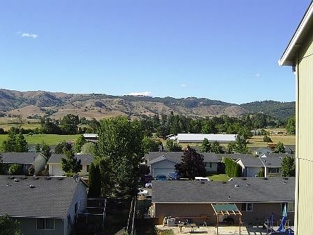 2nd image of 138 Umpqua View Dr
