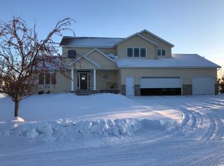 305 Park Ave W, Ulen, MN 56585