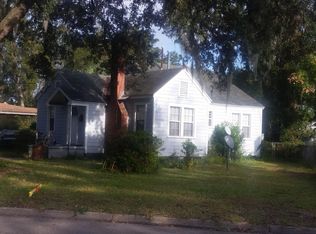6831 Barberie St, Jacksonville, FL 32208