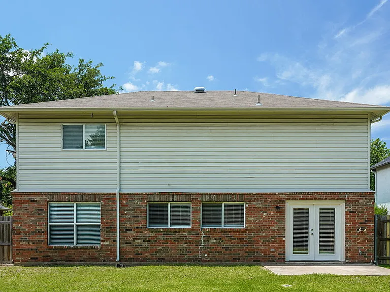 3156 Pine Valley Dr — Photo 17