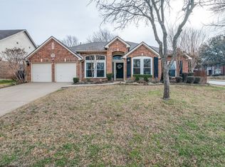 2700 Summer Wind Dr, Grapevine, TX 76051