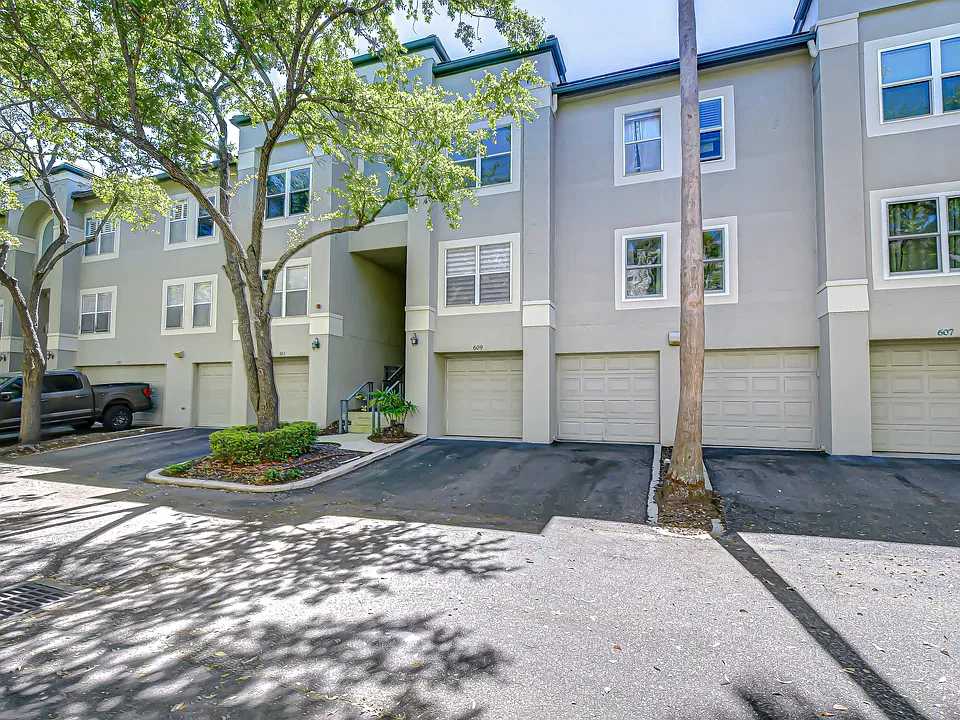 609 Tropical Breeze Way #A