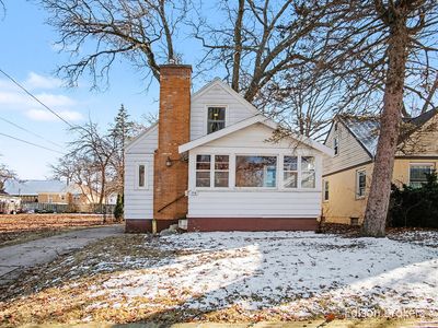 1114 Maybelle St NE, Grand Rapids, MI, 49503