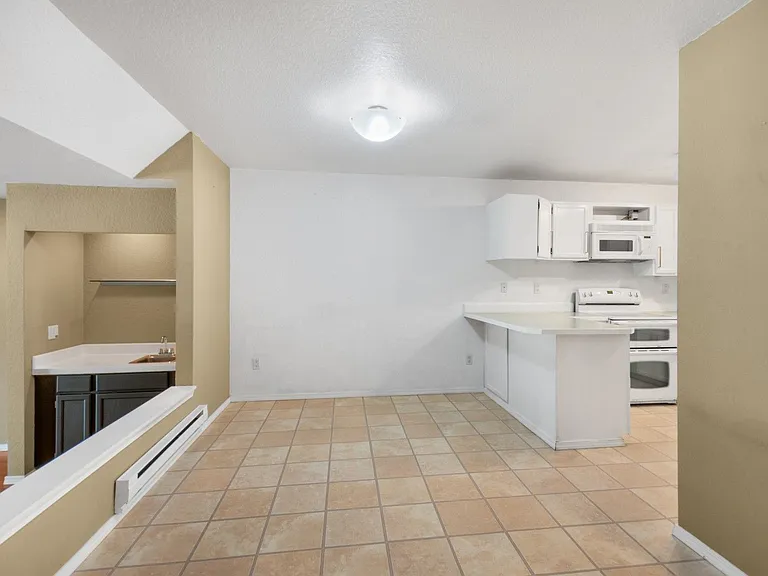 4202 Factoria Blvd SE #D1 — Photo 7