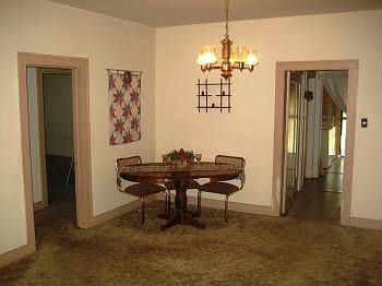 4th image of 1446 W Craig Pl